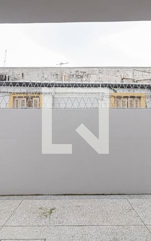Casa à venda com 930m², 5 quartos e sem vaga Casa à venda com 930m², 5 quartos e sem vagaÁrea de Serviço