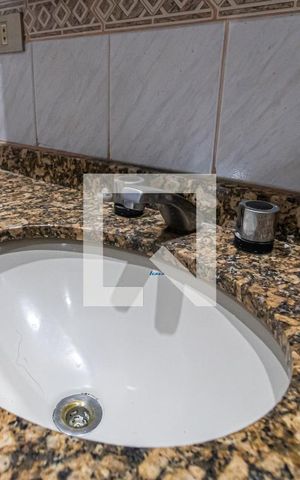 Casa à venda com 930m², 5 quartos e sem vaga Casa à venda com 930m², 5 quartos e sem vagaBanheiro 1 - Casa 2