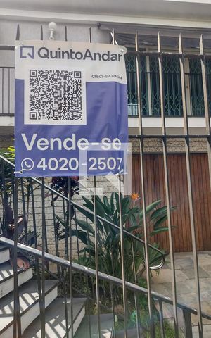 Casa à venda com 330m², 3 quartos e 3 vagas Casa à venda com 330m², 3 quartos e 3 vagasPlaca