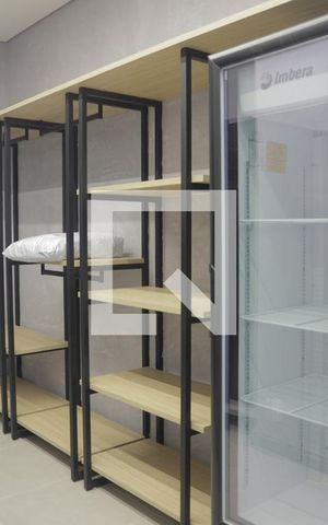 Apartamento para alugar com 37m², 1 quarto e sem vagaLocker