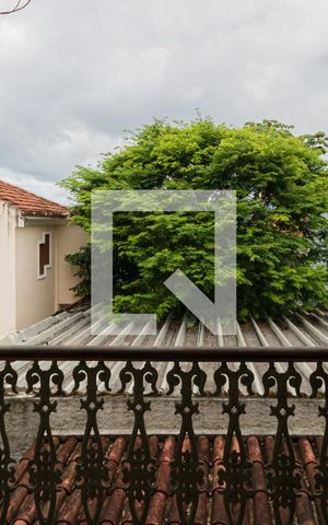Casa de condomínio à venda com 350m², 4 quartos e 4 vagas Casa de condomínio à venda com 350m², 4 quartos e 4 vagasVista do Quarto 1
