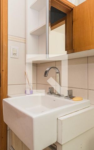 Apartamento à venda com 48m², 1 quarto e sem vagaBanheiro