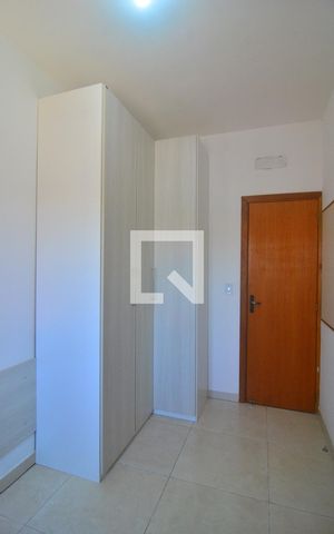 Casa à venda com 51m², 2 quartos e 1 vagaQuarto 