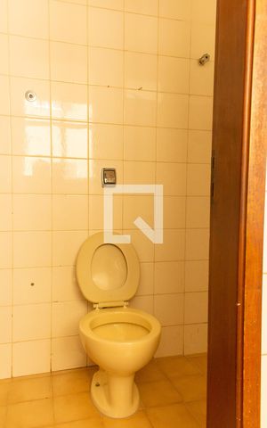 Apartamento para alugar com 95m², 3 quartos e 1 vaga Apartamento para alugar com 95m², 3 quartos e 1 vagaÁrea de Serviço - Banheiro