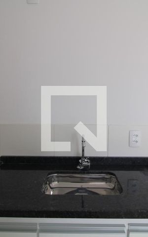 Apartamento à venda com 37m², 2 quartos e 1 vagaPia da cozinha
