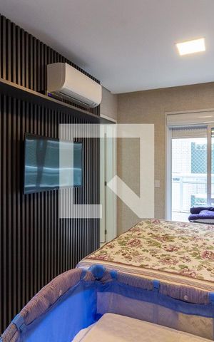 Apartamento para alugar com 167m², 3 quartos e 2 vagas Apartamento para alugar com 167m², 3 quartos e 2 vagasSuíte 1