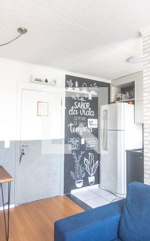 Apartamento à venda com 40m², 2 quartos e 1 vaga Apartamento à venda com 40m², 2 quartos e 1 vagaSala de estar