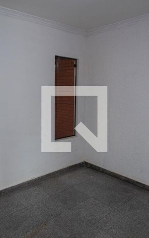 Casa à venda com 400m², 6 quartos e 5 vagas Casa à venda com 400m², 6 quartos e 5 vagasEscritório