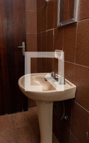 Casa à venda com 400m², 6 quartos e 5 vagas Casa à venda com 400m², 6 quartos e 5 vagasBanheiro - Suíte 1