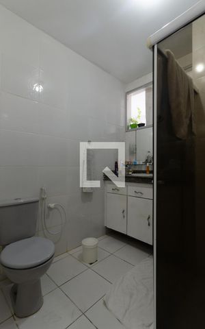 Apartamento para alugar com 152m², 3 quartos e 1 vaga Apartamento para alugar com 152m², 3 quartos e 1 vagaBanheiro Corredor