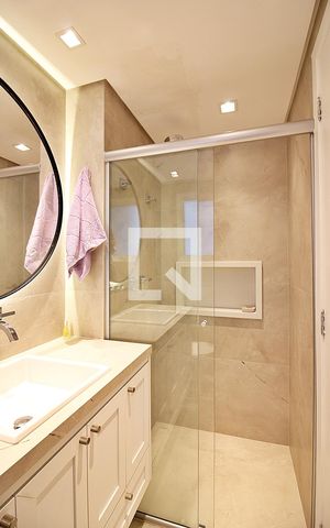 Apartamento à venda com 151m², 3 quartos e 2 vagasBanheiro Social