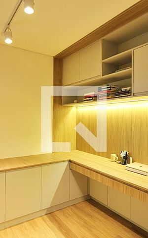 Apartamento à venda com 151m², 3 quartos e 2 vagasEscritório