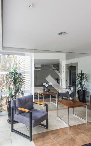 Apartamento à venda com 69m², 2 quartos e 1 vagaEntrada