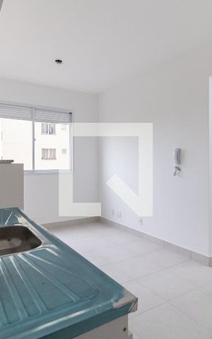 Apartamento à venda com 32m², 2 quartos e sem vaga Apartamento à venda com 32m², 2 quartos e sem vagaCozinha