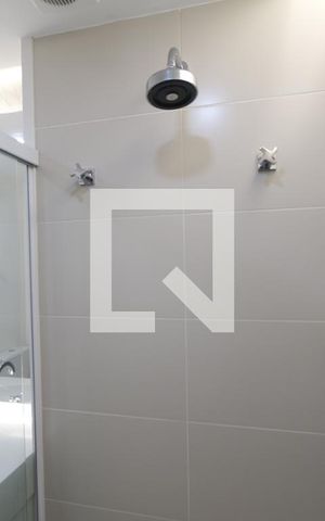 Apartamento à venda com 206m², 3 quartos e 2 vagasBanheiro da Suíte 2
