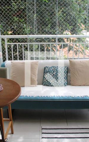 Apartamento à venda com 62m², 2 quartos e 1 vagaVaranda
