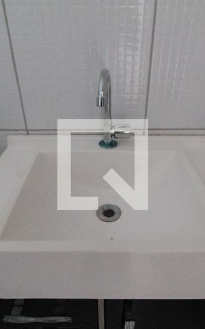 Apartamento à venda com 40m², 1 quarto e sem vagaBanheiro