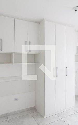 Apartamento à venda com 40m², 1 quarto e sem vagaQuarto - Armários