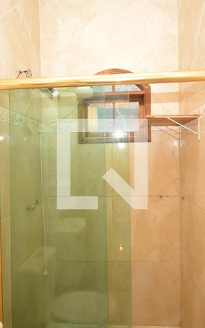 Casa para alugar com 60m², 2 quartos e sem vagaBanheiro