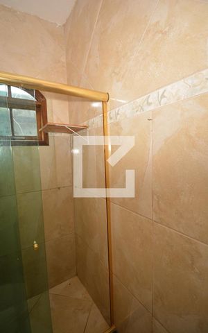 Casa para alugar com 60m², 2 quartos e sem vagaBanheiro
