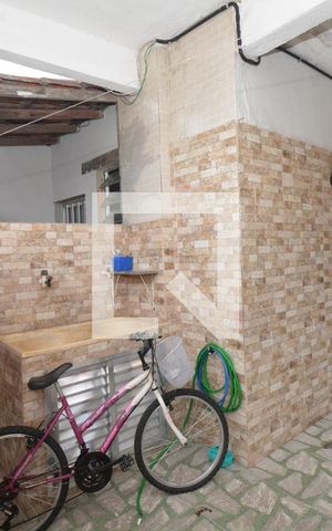 Casa para alugar com 60m², 2 quartos e sem vagaÁrea de Serviço