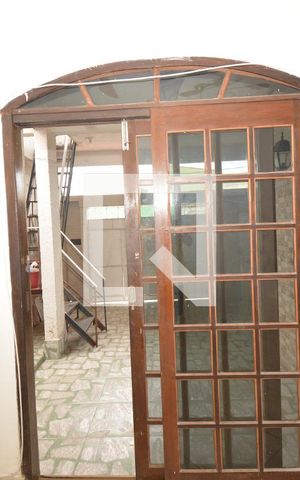 Casa para alugar com 60m², 2 quartos e sem vagaSala
