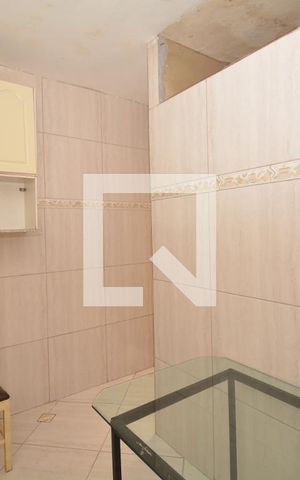 Casa para alugar com 60m², 2 quartos e sem vagaCozinha