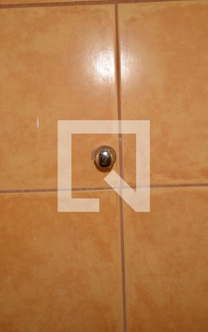 Casa para alugar com 60m², 2 quartos e sem vagaBanheiro da Suíte 