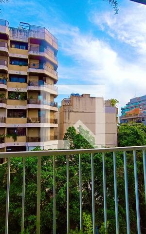 Apartamento à venda com 127m², 3 quartos e 1 vaga Apartamento à venda com 127m², 3 quartos e 1 vagaSala vista