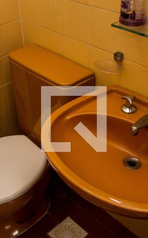 Apartamento à venda com 79m², 2 quartos e 1 vagaBanheiro Social