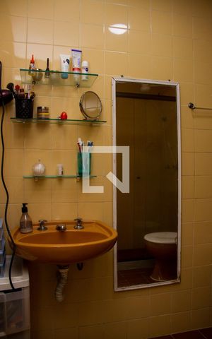 Apartamento à venda com 79m², 2 quartos e 1 vagaBanheiro da Suíte