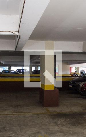 Apartamento à venda com 79m², 2 quartos e 1 vagaÁrea comum