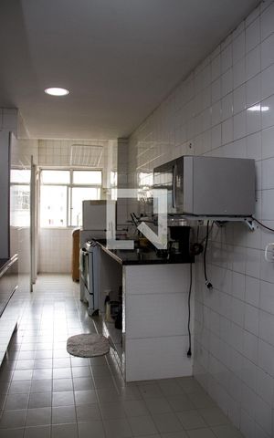 Apartamento à venda com 79m², 2 quartos e 1 vagaCozinha
