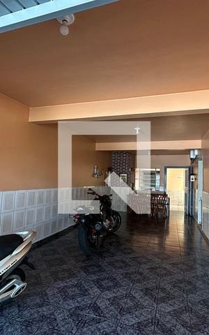 Casa à venda com 161m², 3 quartos e 2 vagasGaragem