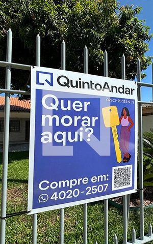 Casa à venda com 161m², 3 quartos e 2 vagasFachada