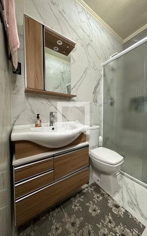 Casa à venda com 161m², 3 quartos e 2 vagasBanheiro