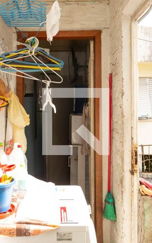 Casa à venda com 375m², 3 quartos e 3 vagas Casa à venda com 375m², 3 quartos e 3 vagasÁrea de Serviço