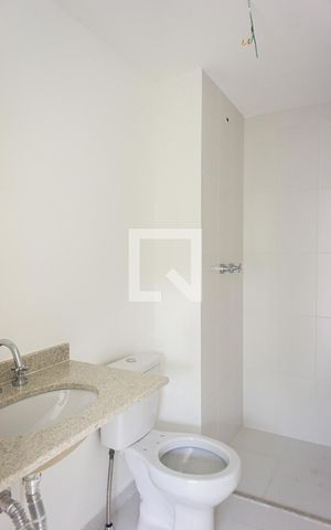 Studio à venda com 24m², 1 quarto e sem vaga Studio à venda com 24m², 1 quarto e sem vagaBanheiro