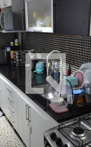 Apartamento à venda com 65m², 2 quartos e 1 vagaCozinha