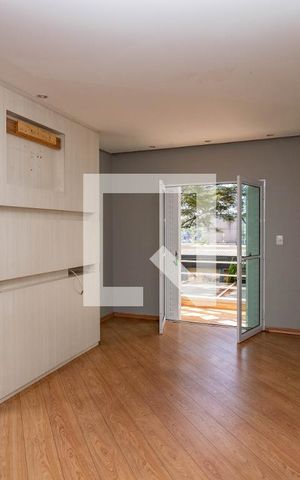 Casa à venda com 405m², 4 quartos e 4 vagas Casa à venda com 405m², 4 quartos e 4 vagasQuarto 2 - suíte
