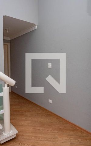 Casa à venda com 405m², 4 quartos e 4 vagas Casa à venda com 405m², 4 quartos e 4 vagasHall dos quartos