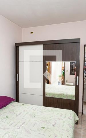 Casa à venda com 250m², 4 quartos e 3 vagas Casa à venda com 250m², 4 quartos e 3 vagasSuite 1