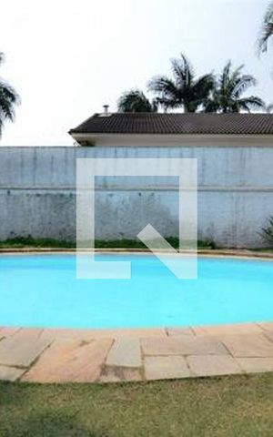 Casa à venda com 600m², 4 quartos e 4 vagas