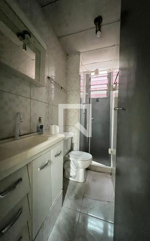 Apartamento à venda com 60m², 2 quartos e 1 vaga Apartamento à venda com 60m², 2 quartos e 1 vagaBanheiro social