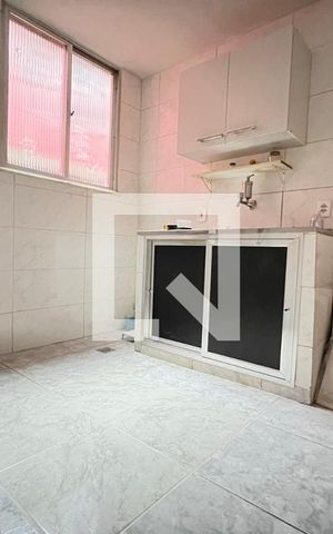 Apartamento à venda com 60m², 2 quartos e 1 vaga Apartamento à venda com 60m², 2 quartos e 1 vagaCozinha
