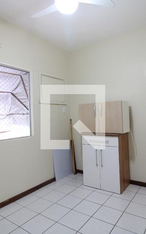 Apartamento para alugar com 60m², 2 quartos e 1 vagaQuarto 01