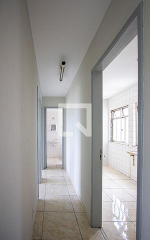 Apartamento para alugar com 70m², 2 quartos e 1 vagaCorredor