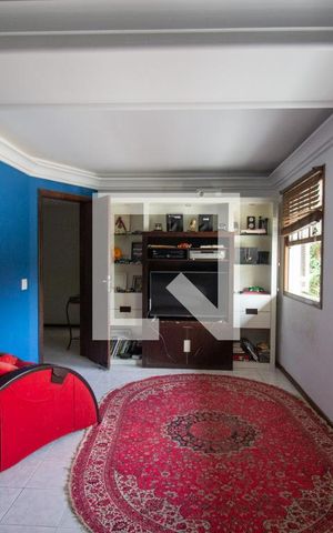 Casa de condomínio à venda com 630m², 6 quartos e 3 vagas Casa de condomínio à venda com 630m², 6 quartos e 3 vagasSuíte 4