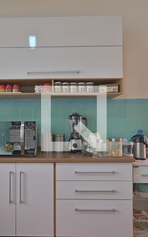 Casa à venda com 177m², 3 quartos e 2 vagas Casa à venda com 177m², 3 quartos e 2 vagasCozinha