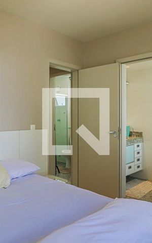 Apartamento para alugar com 75m², 2 quartos e 2 vagasQuarto 2 Suíte